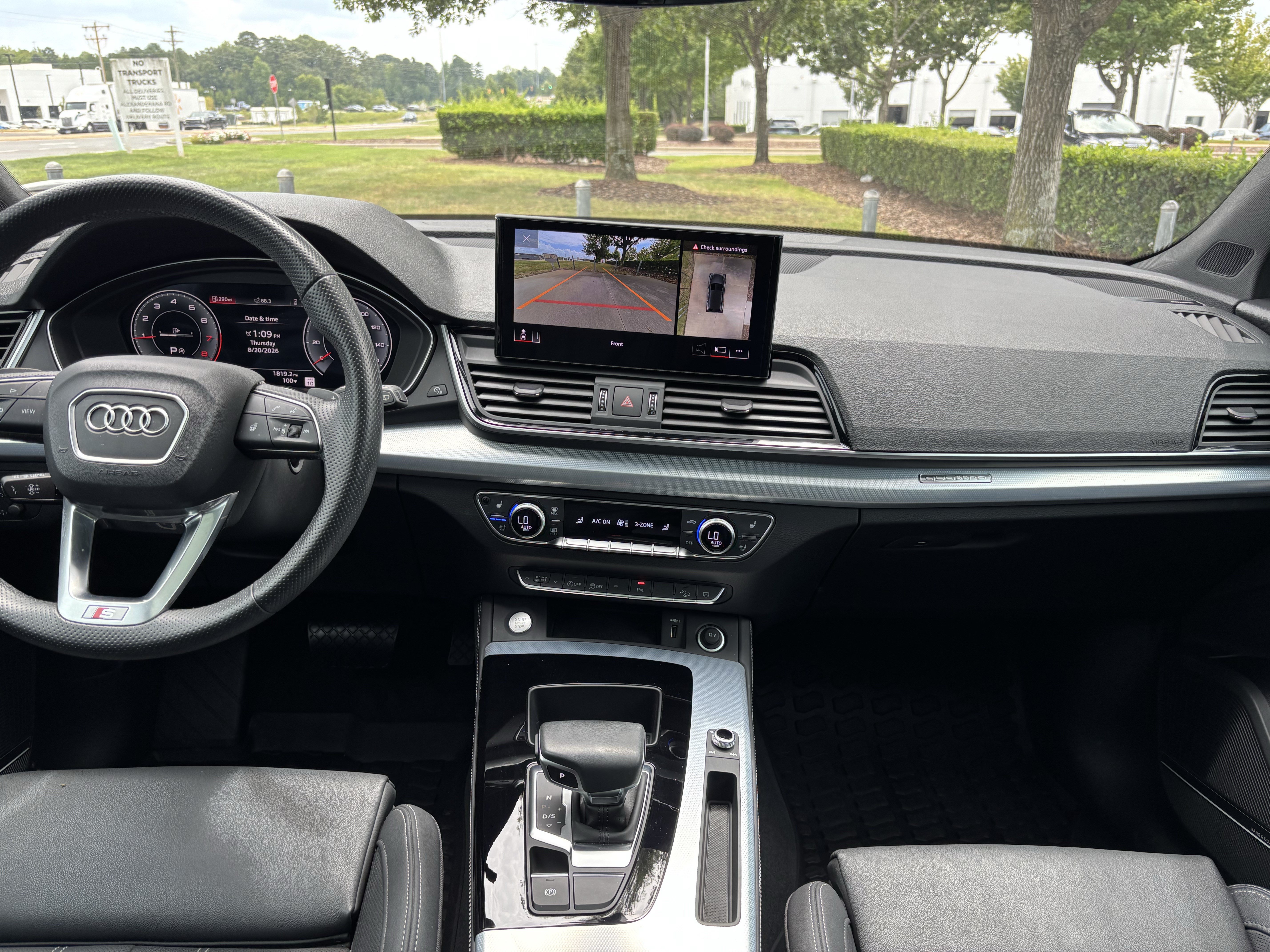 Certified 2025 Audi Q5 2.0T Premium Plus AWD/4WD image 30