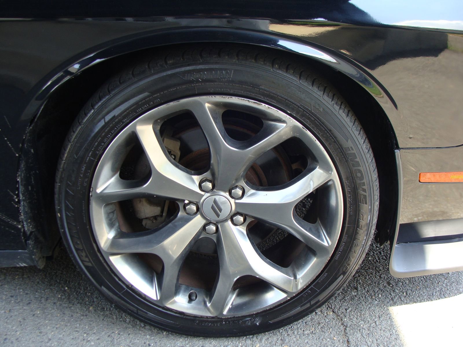 Used 2017 Dodge Challenger R/T w/ Driver Convenience Group RWD image 31