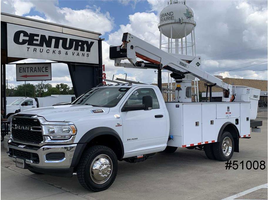 Used 2021 RAM 5500 Tradesman image 3