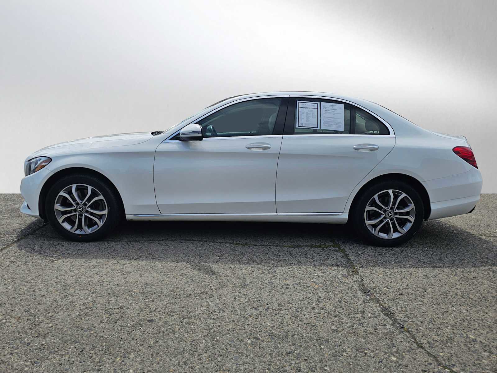 Used 2017 Mercedes-Benz C 300 4MATIC Sedan image 6