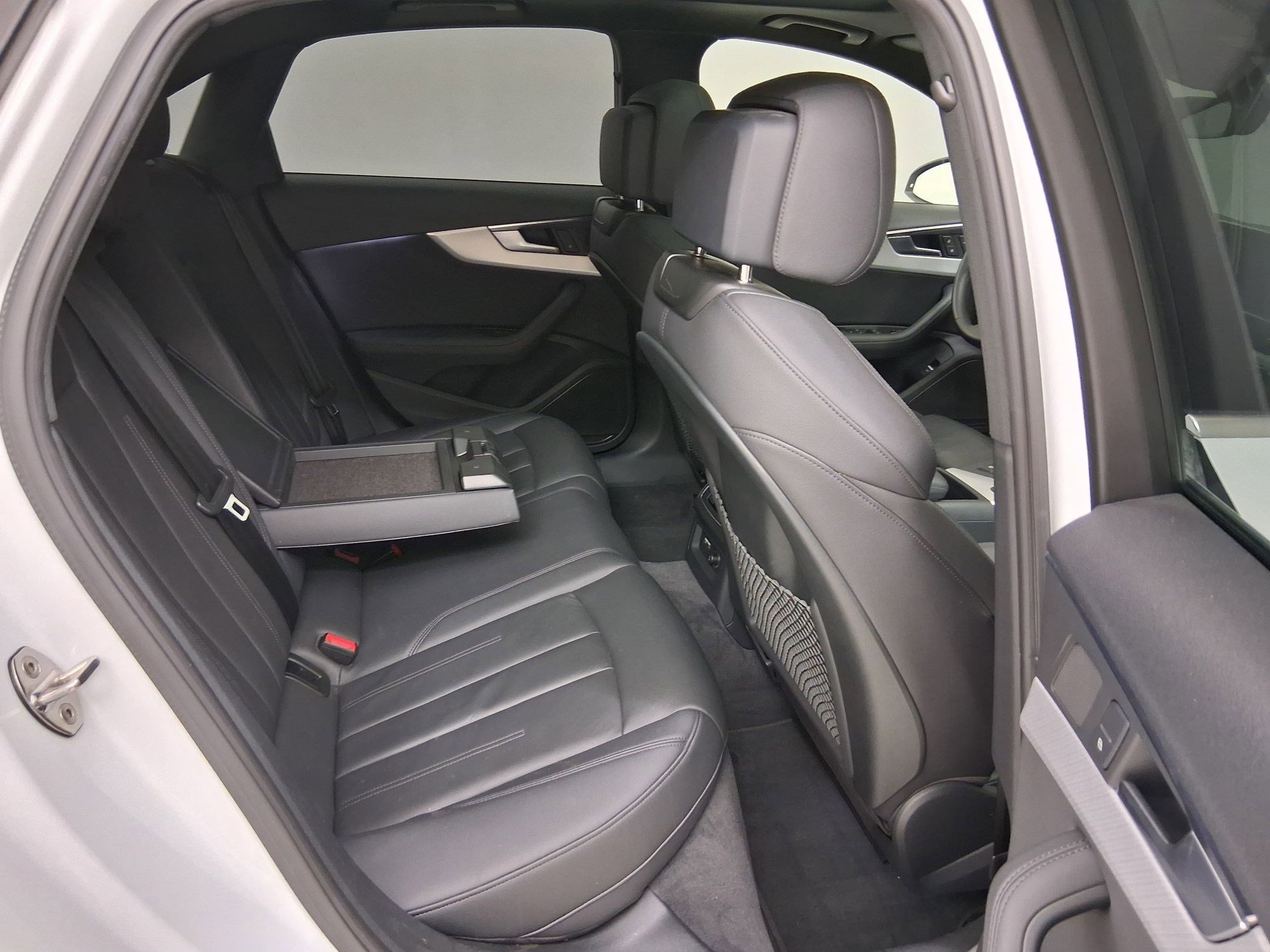 Used 2019 Audi A4 2.0T Premium Plus w/ Premium Plus Package FWD image 34