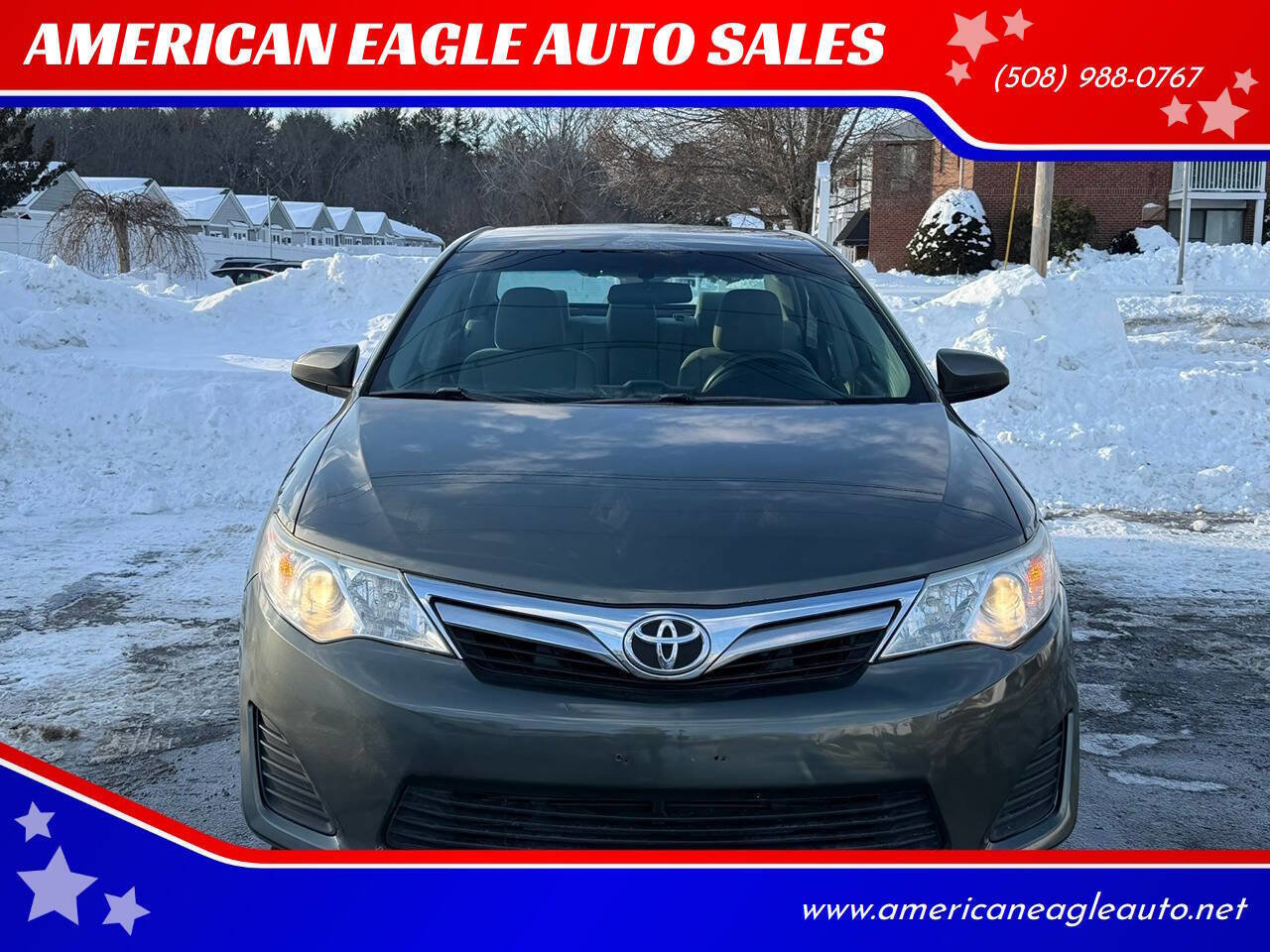 Used 2014 Toyota Camry LE image 1