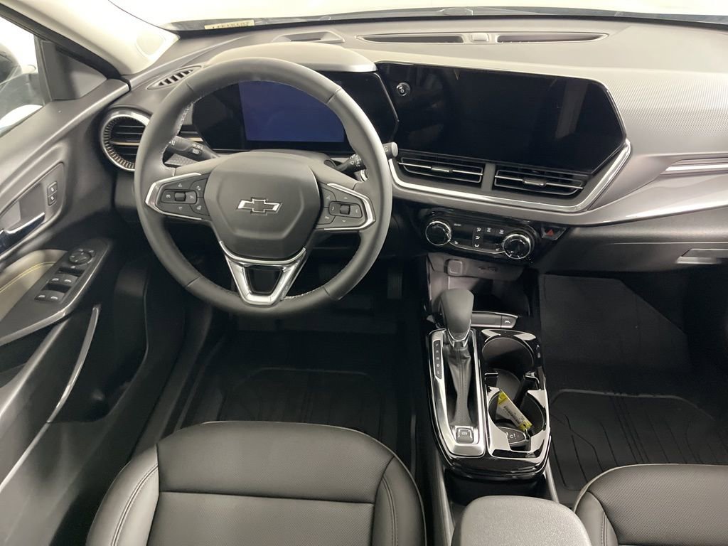 New 2026 Chevrolet Trax ACTIV FWD image 12