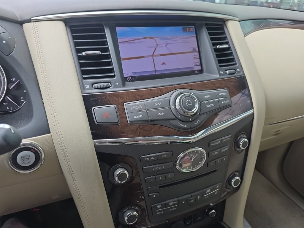 Used 2013 INFINITI QX56 2WD w/ Deluxe Touring Pkg image 16