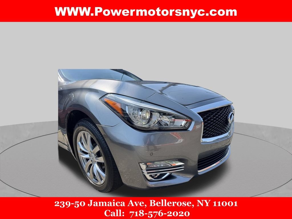 Used 2017 INFINITI Q70 3.7 AWD/4WD image 9