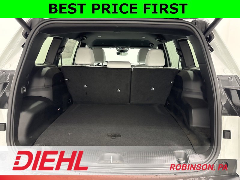 New 2026 Jeep Cherokee Limited image 9