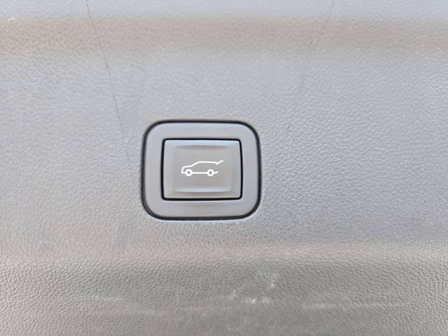 Certified 2023 Cadillac Escalade Sport w/ LPO, ONYX Package AWD/4WD image 36