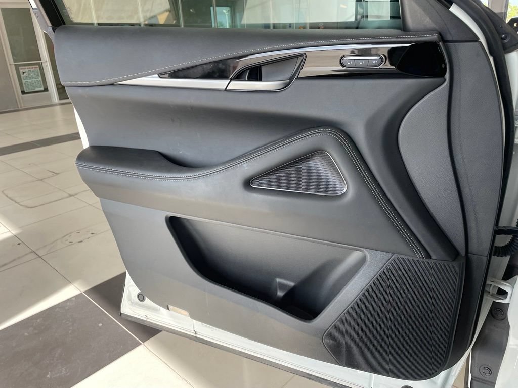 Used 2025 INFINITI QX60 Pure FWD image 9