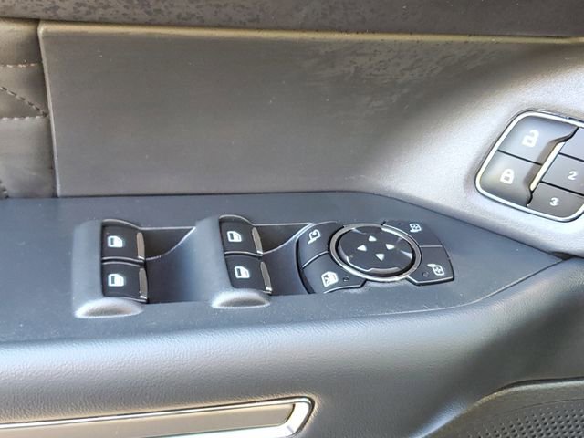 Used 2024 Ford Expedition Platinum image 17