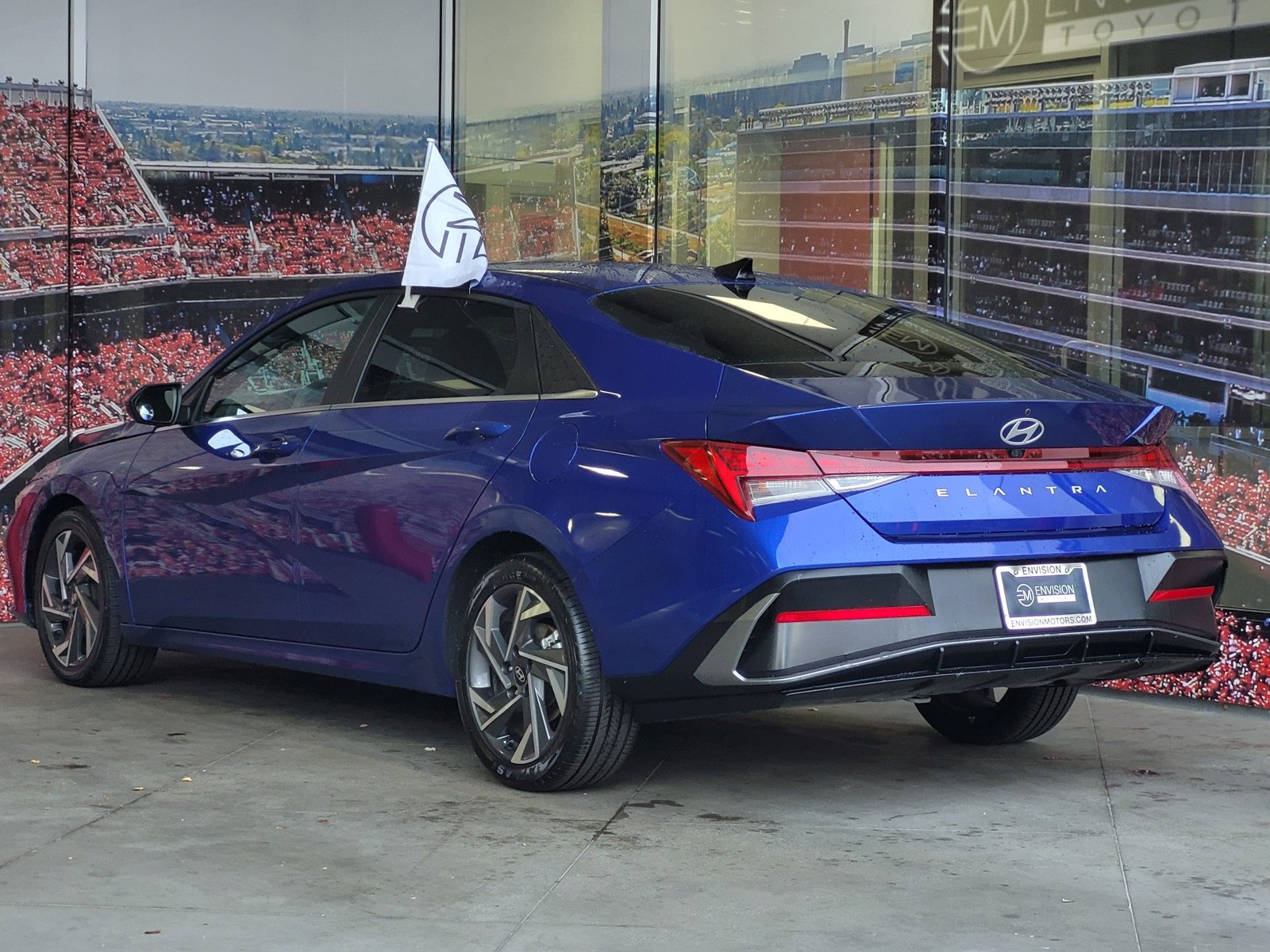 Used 2024 Hyundai Elantra SEL w/ Convenience Package image 6