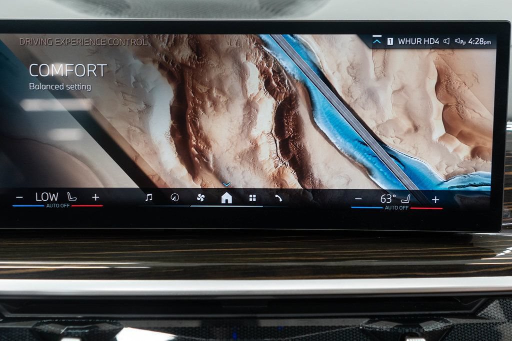 Used 2026 BMW X5 xDrive40i AWD/4WD image 23
