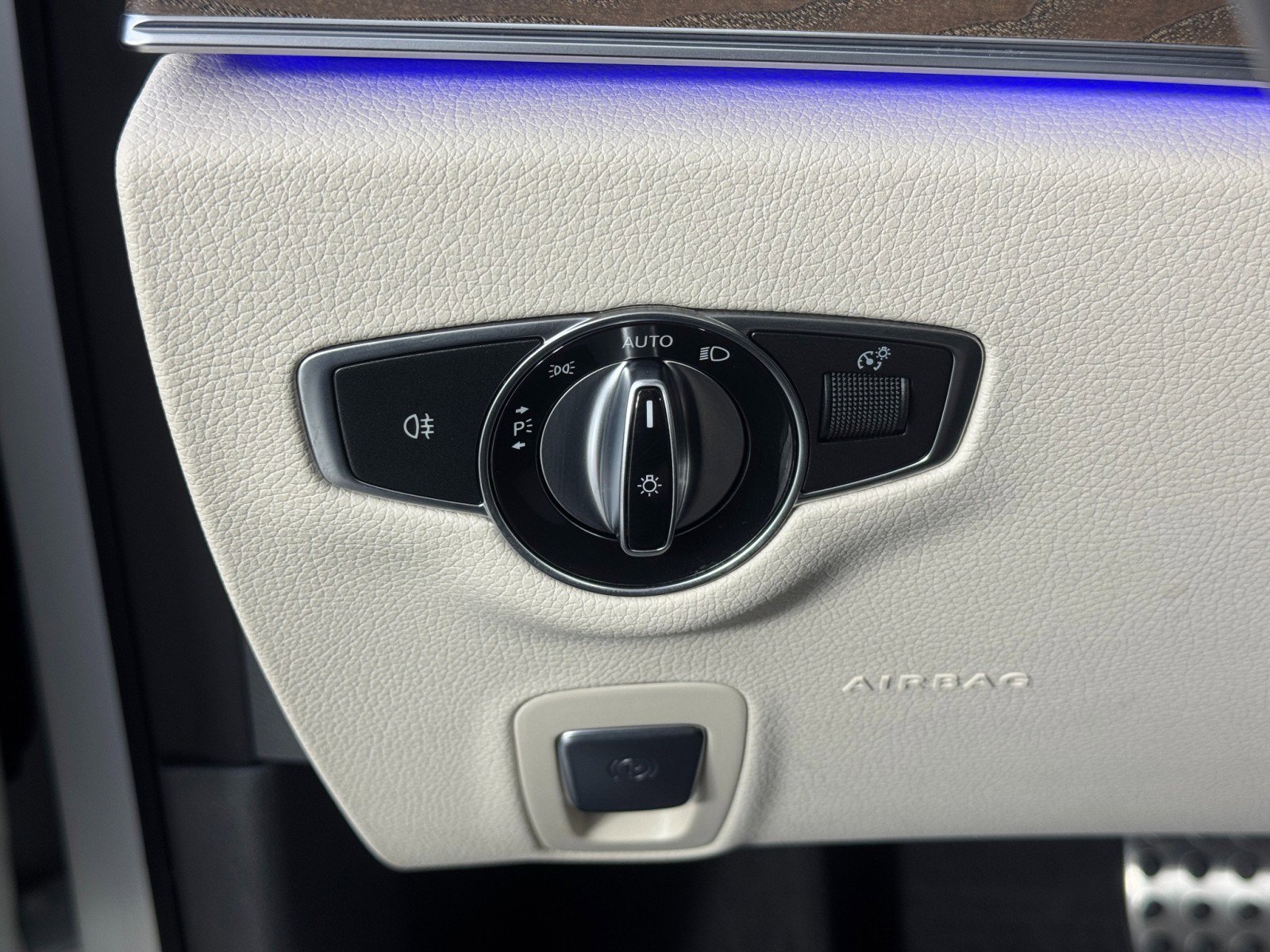 Used 2022 Mercedes-Benz E 450 4MATIC All-Terrain Wagon image 20