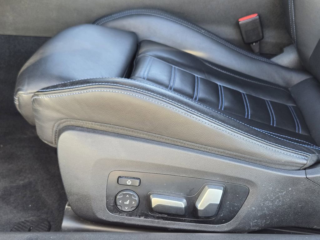 Used 2023 BMW M2 w/ Lighting Package image 30