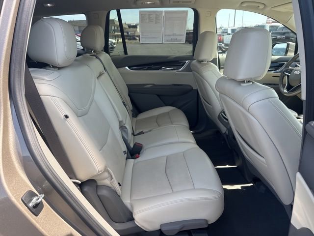 Used 2023 Cadillac XT6 Premium Luxury image 22