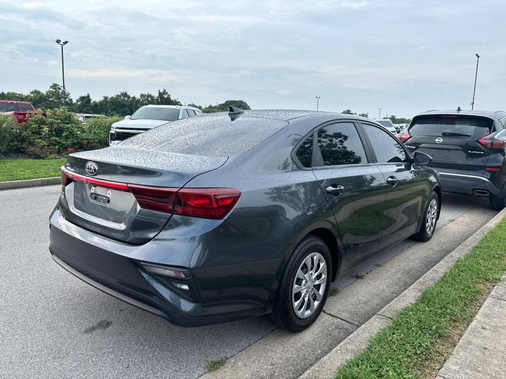 Used 2021 Kia Forte Sedan FWD image 3