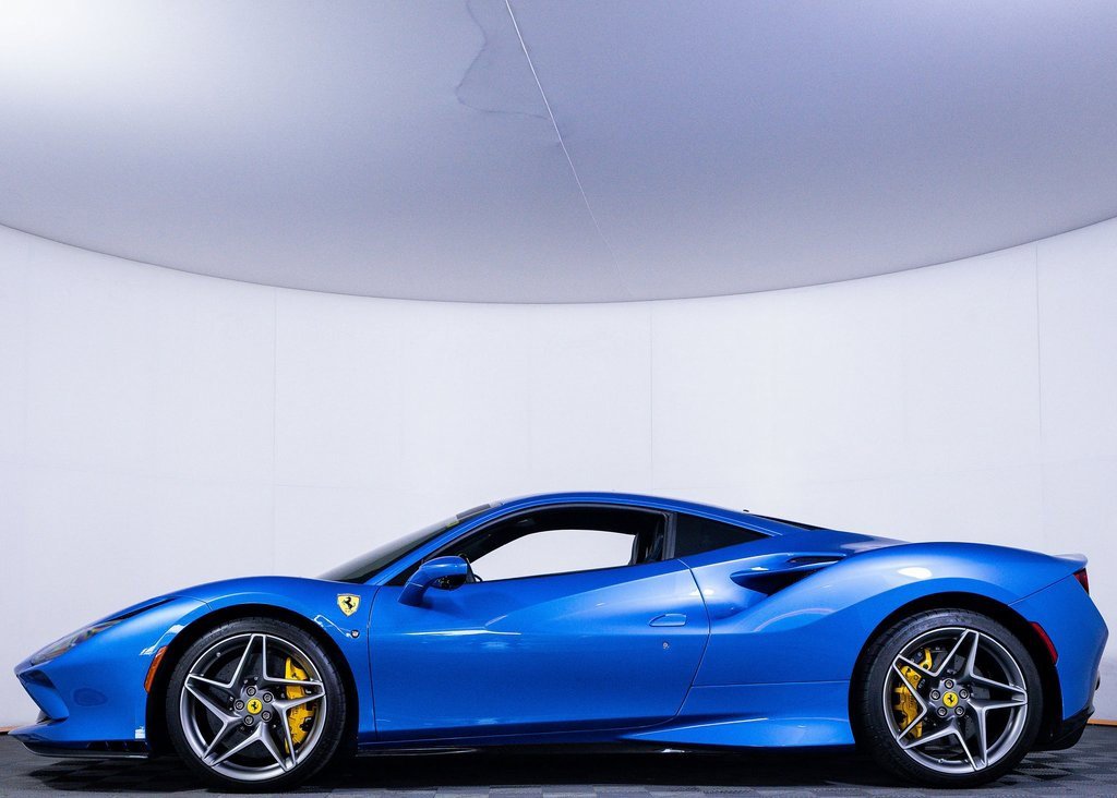 Certified 2022 Ferrari F8 Tributo image 4