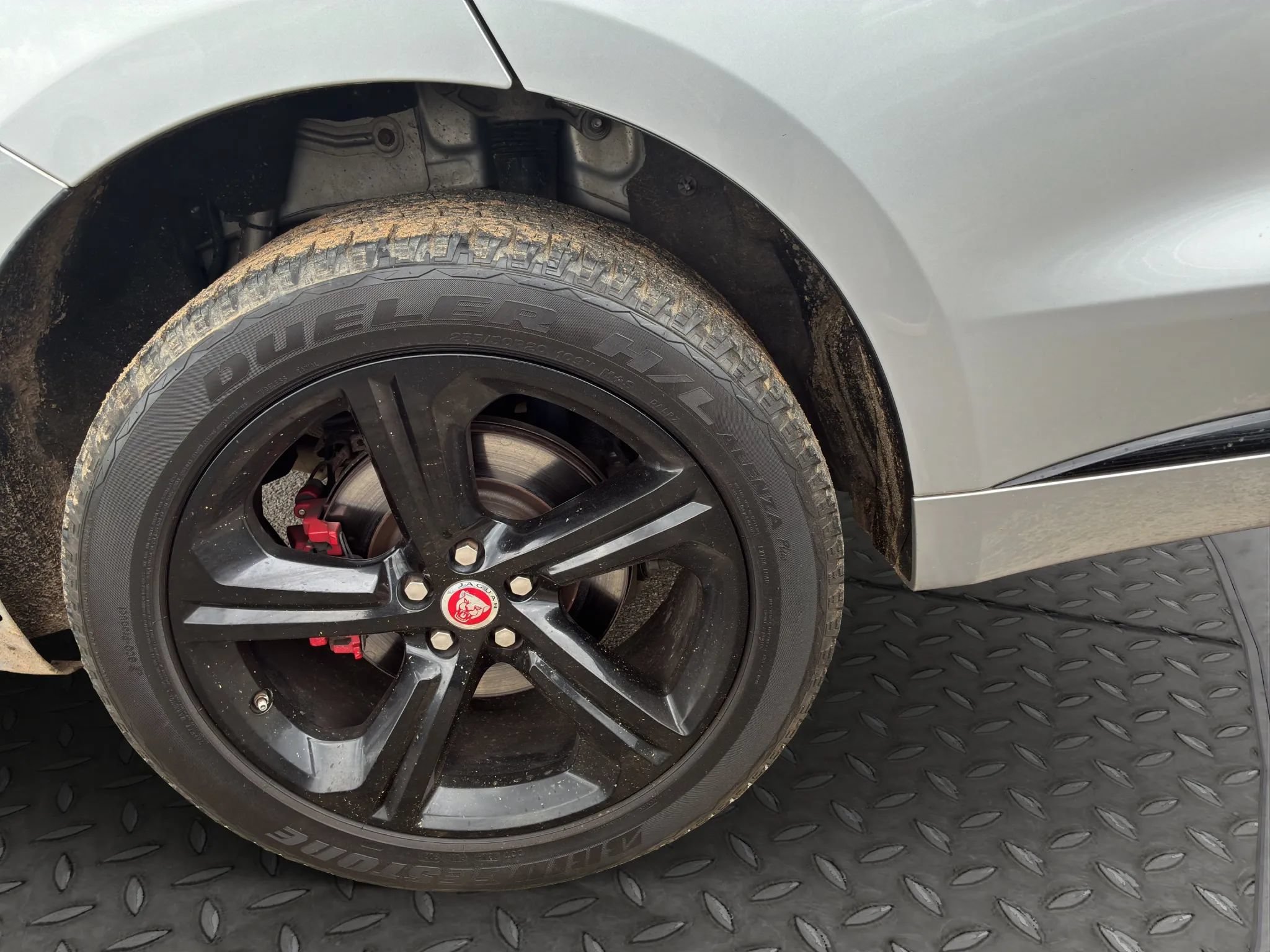 Used 2018 Jaguar F-PACE S AWD/4WD image 28