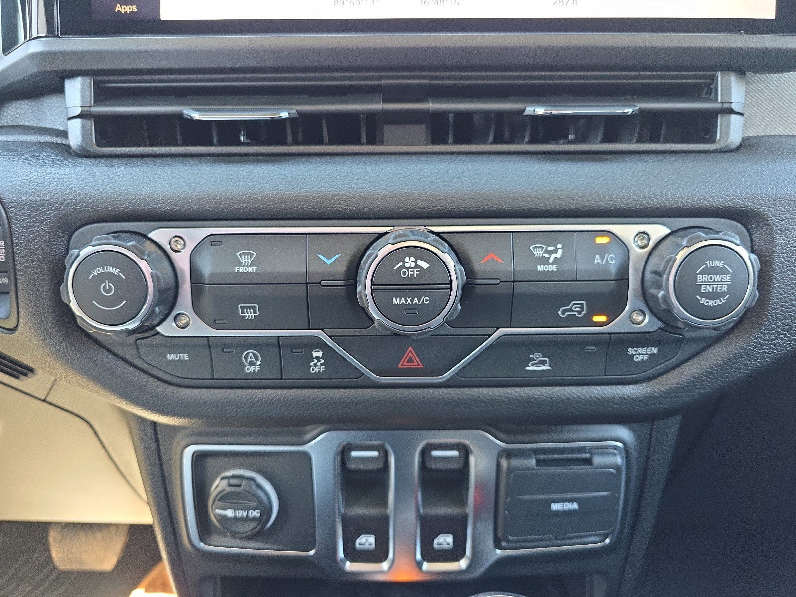 New 2026 Jeep Wrangler Sport AWD/4WD image 31