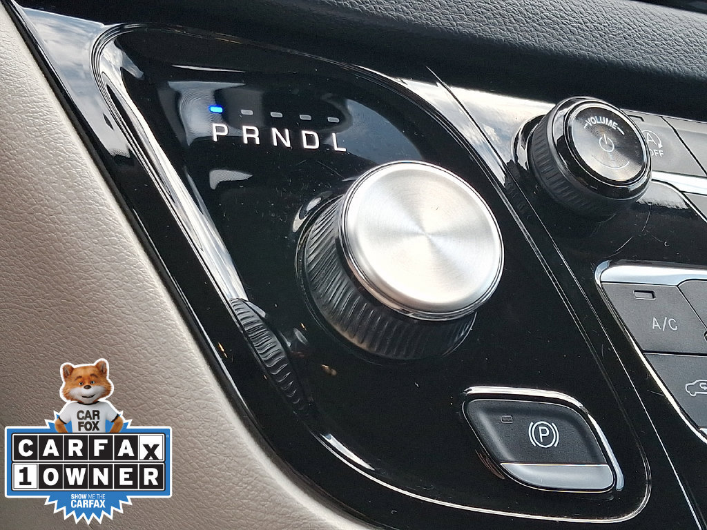 Used 2024 Chrysler Pacifica Touring-L FWD image 15