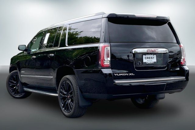Used 2017 GMC Yukon XL Denali w/ Open Road Package AWD/4WD image 10