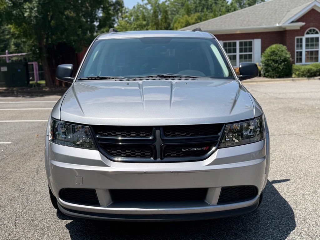 Used 2018 Dodge Journey SE w/ Blacktop Package FWD image 8