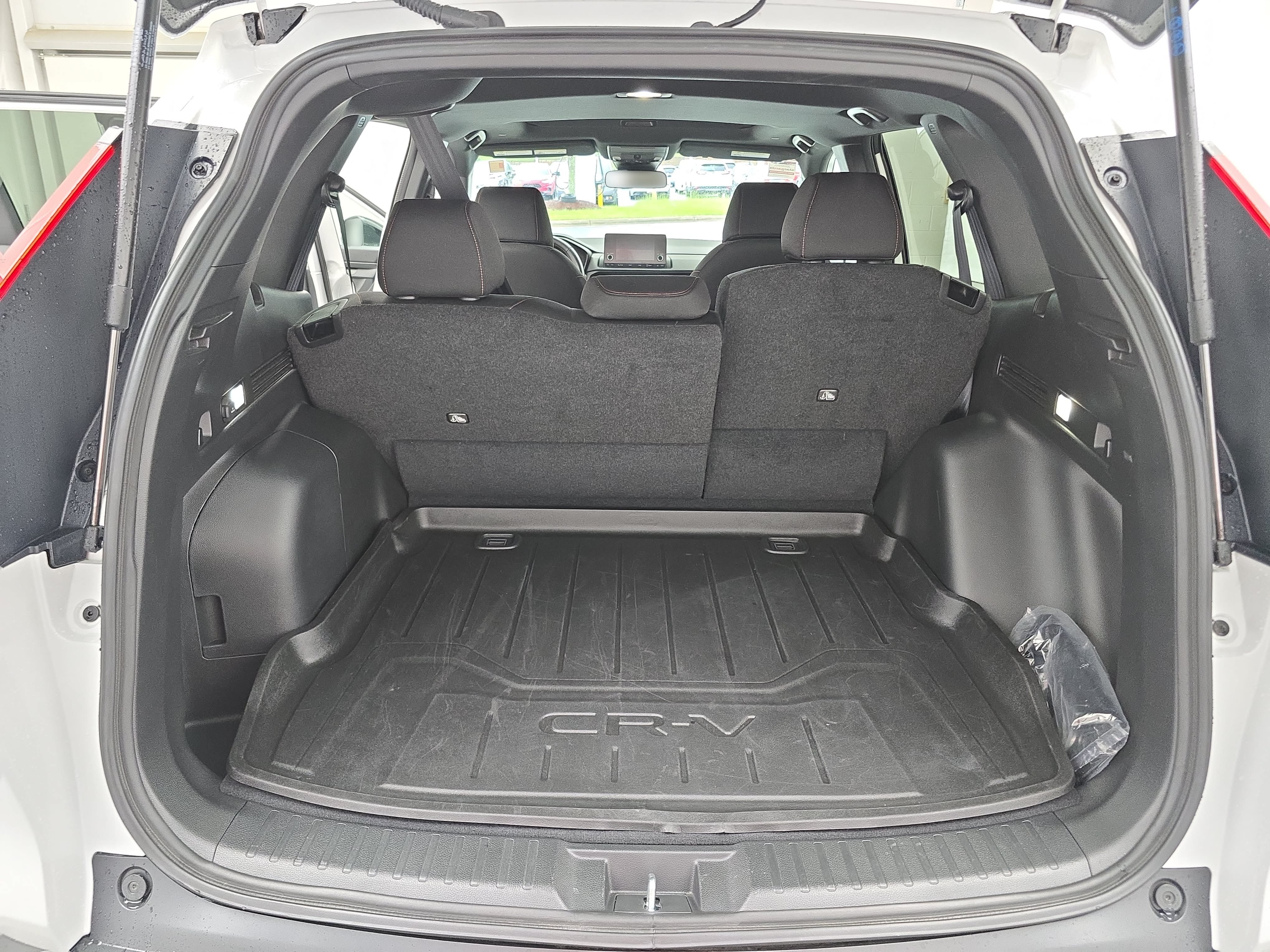 Certified 2025 Honda CR-V Sport image 12