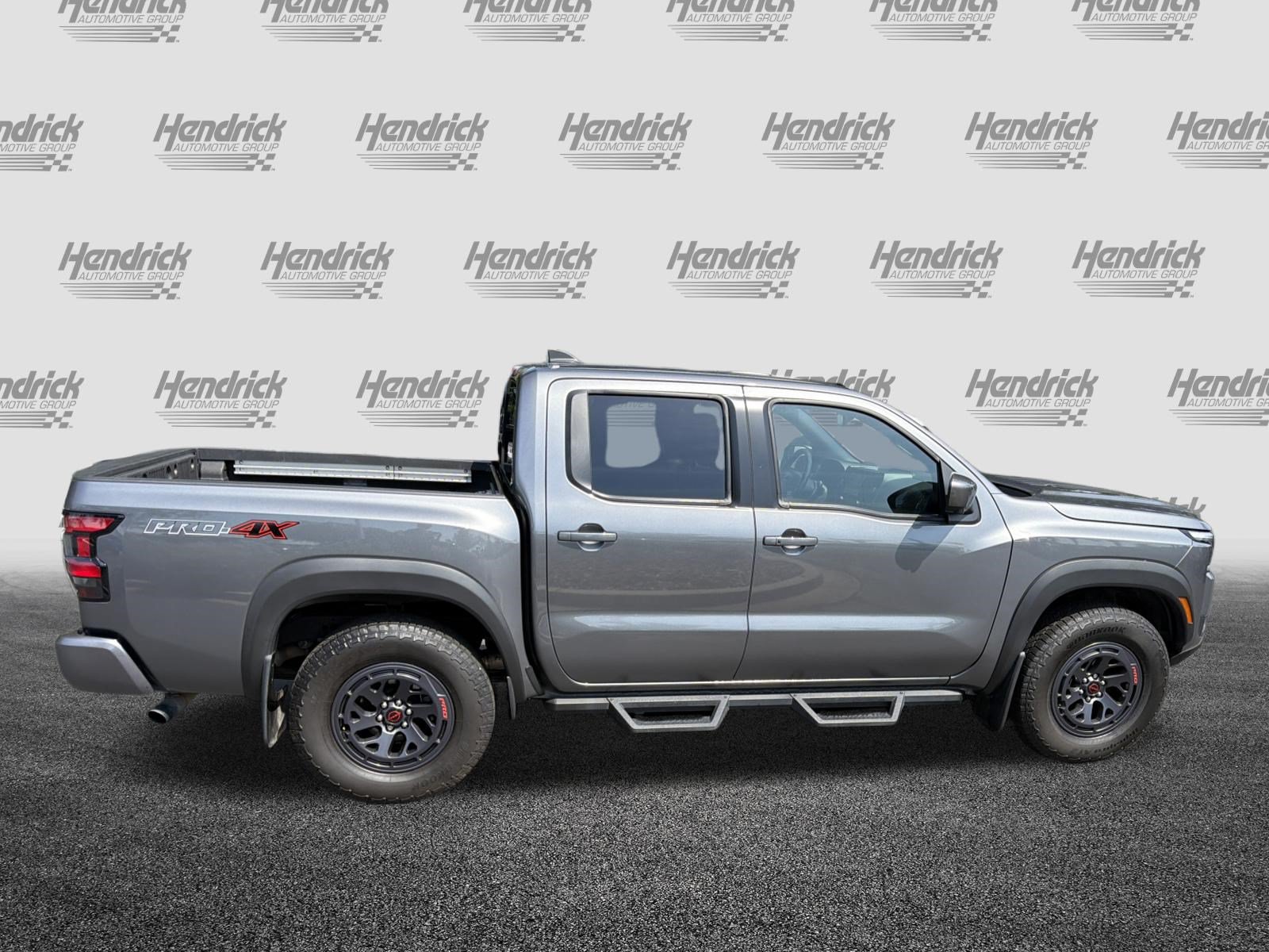 Used 2025 Nissan Frontier PRO-4X w/ Pro Premium Package AWD/4WD image 11