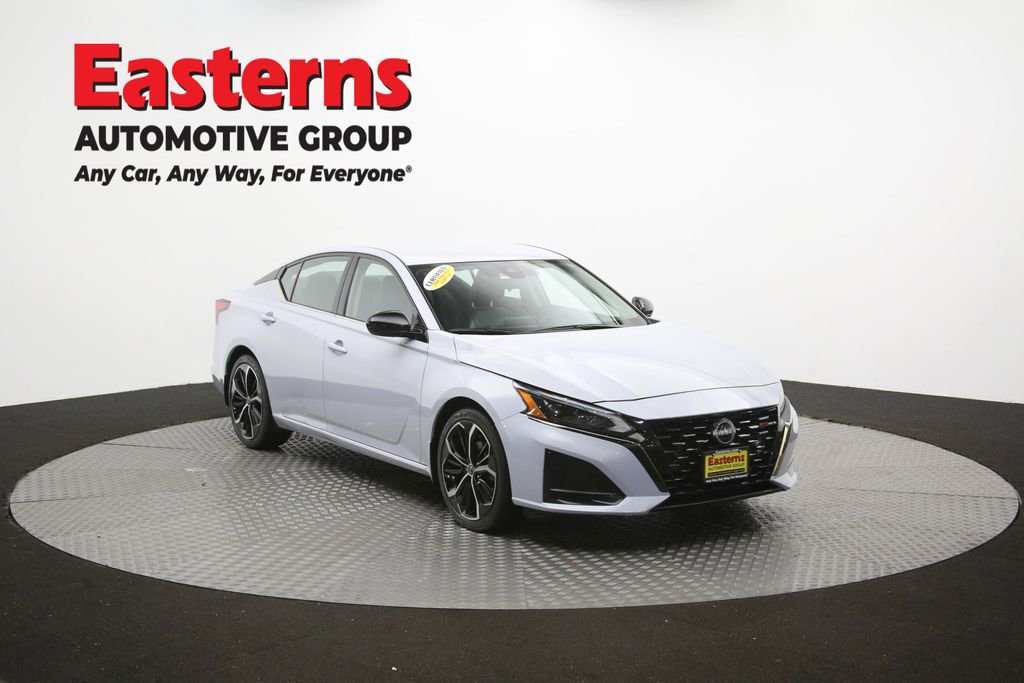 Used 2023 Nissan Altima 2.5 SR FWD image 52