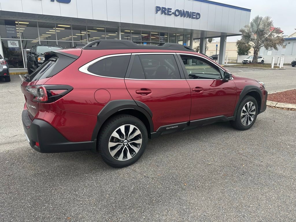 Used 2025 Subaru Outback Limited image 2