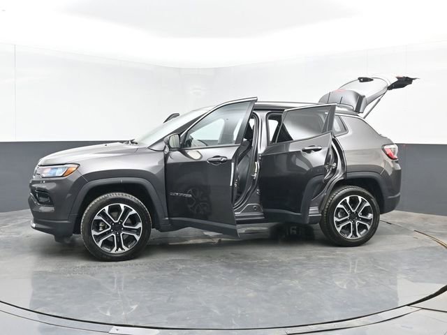 Used 2022 Jeep Compass Limited image 50