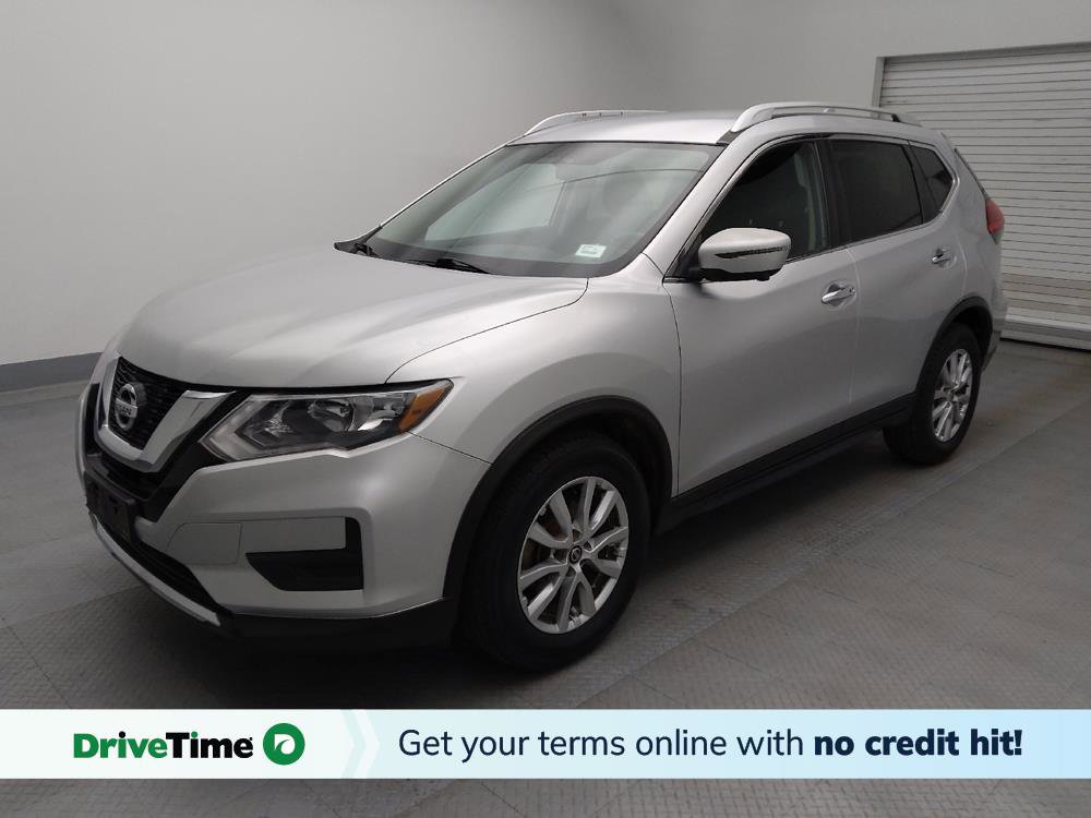 Used 2017 Nissan Rogue SV w/ SV Premium Package