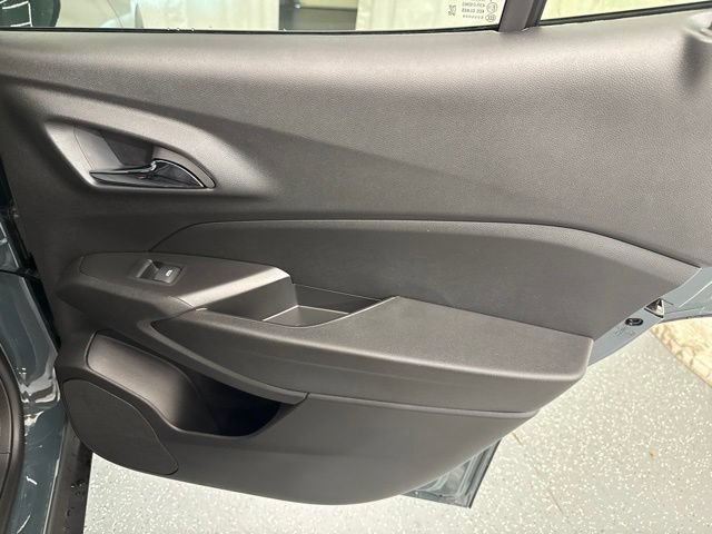 New 2026 Chevrolet Trax LT FWD image 11