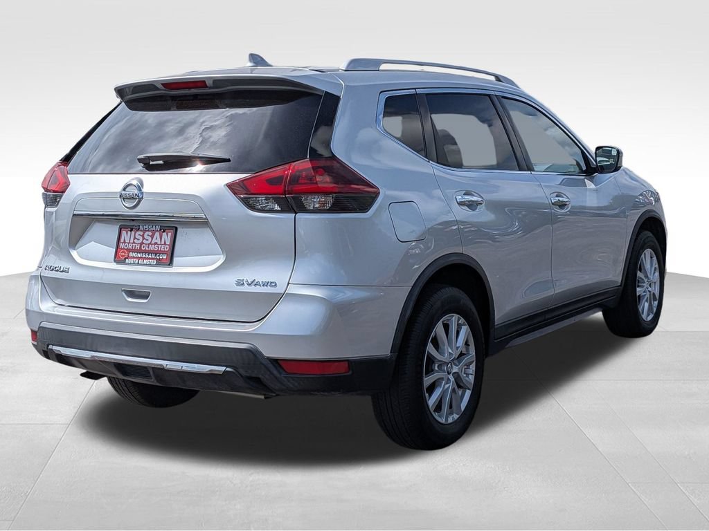 Used 2018 Nissan Rogue SV AWD/4WD image 7