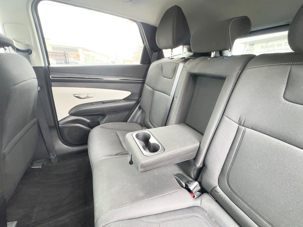 Used 2022 Hyundai Tucson SEL image 16