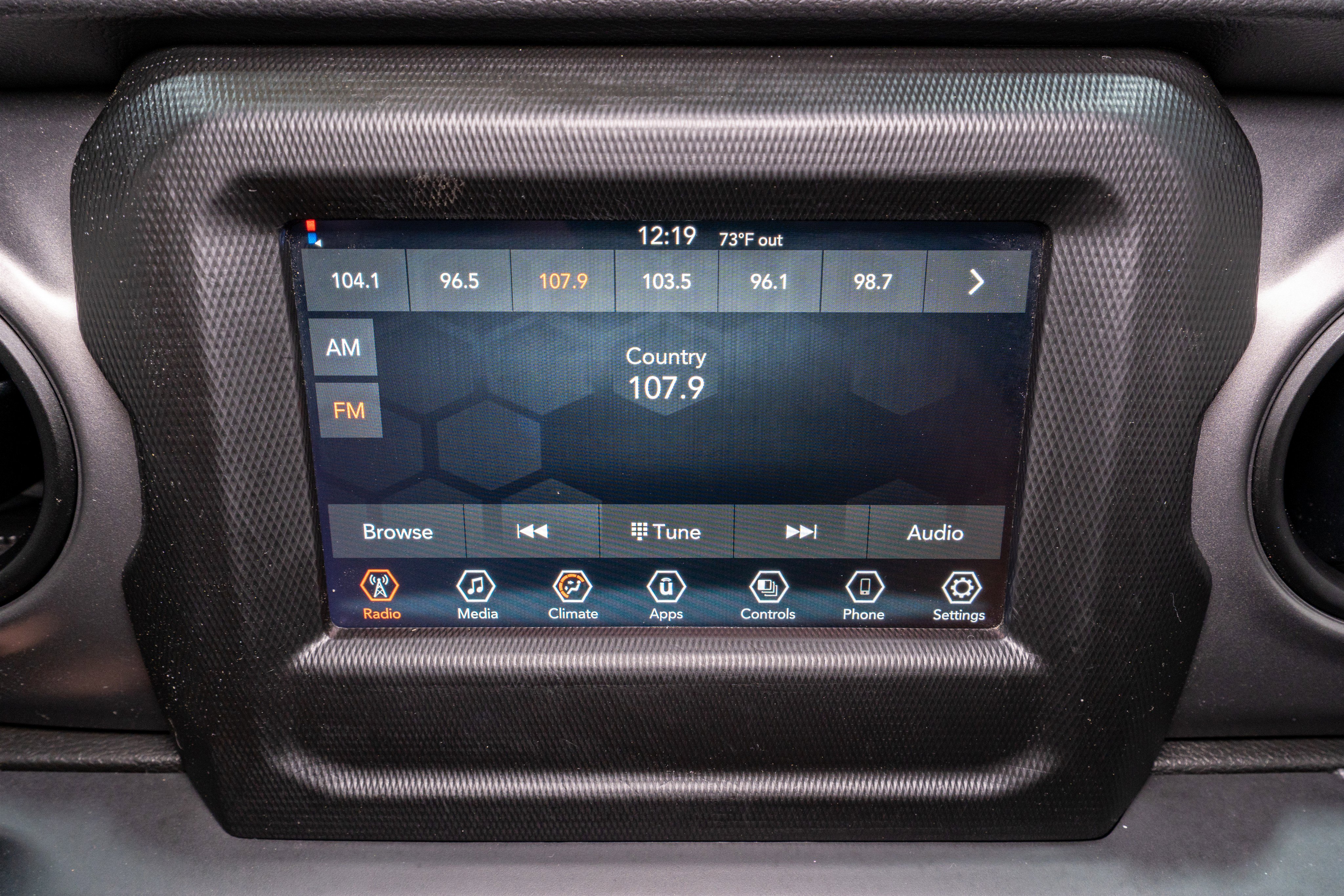 Used 2022 Jeep Gladiator Sport AWD/4WD image 16