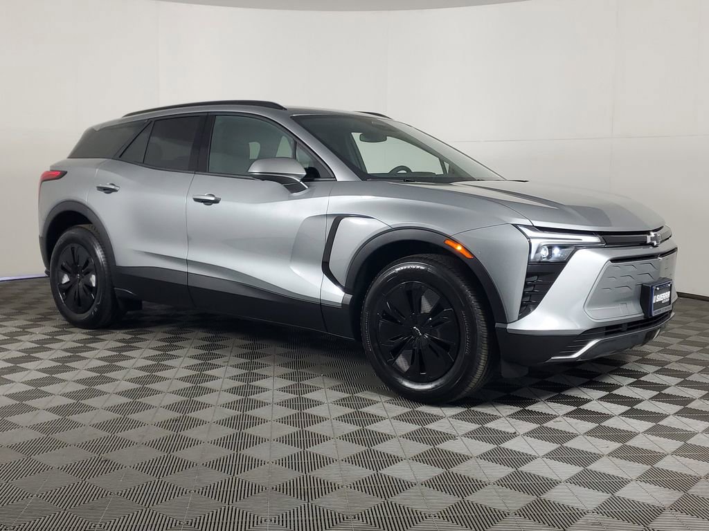 New 2026 Chevrolet Blazer EV LT image 2