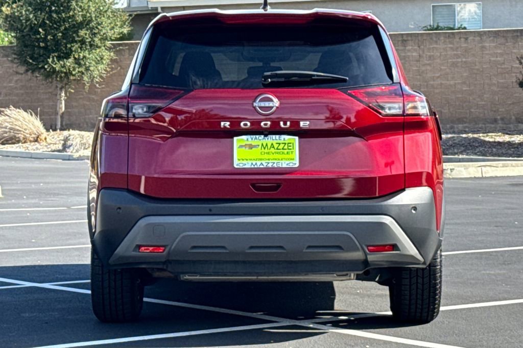Used 2023 Nissan Rogue S image 12