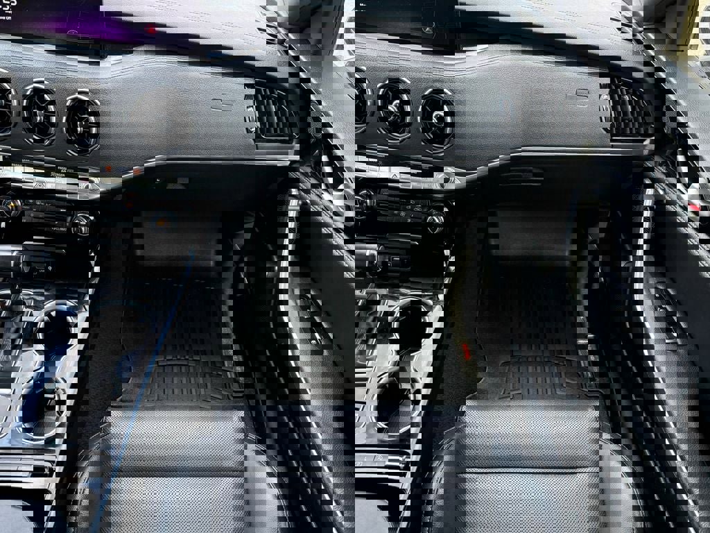 Used 2022 Kia Stinger GT-Line w/ Sun & Sound Package image 15