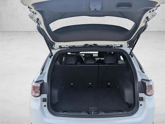 Used 2025 Jeep Compass Trailhawk image 7