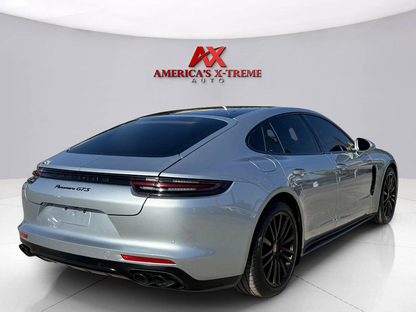 Used 2020 Porsche Panamera GTS AWD/4WD image 6
