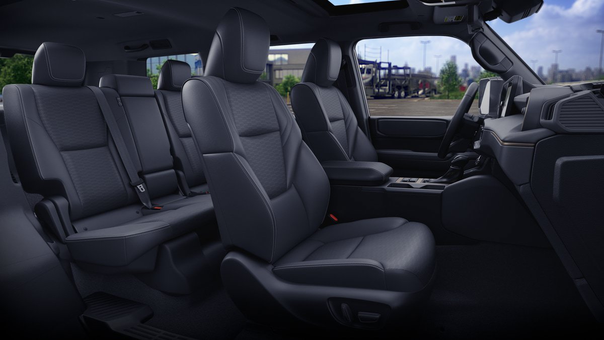 New 2027 Toyota Land Cruiser w/ Premium Package AWD/4WD image 19