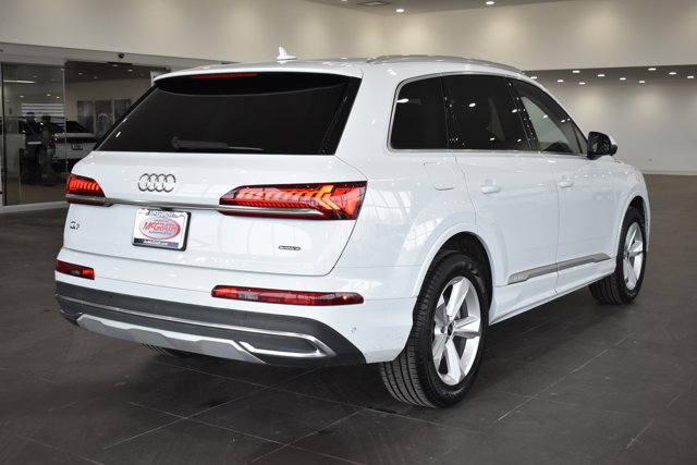 Used 2023 Audi Q7 Premium Plus w/ Premium Plus Package image 11