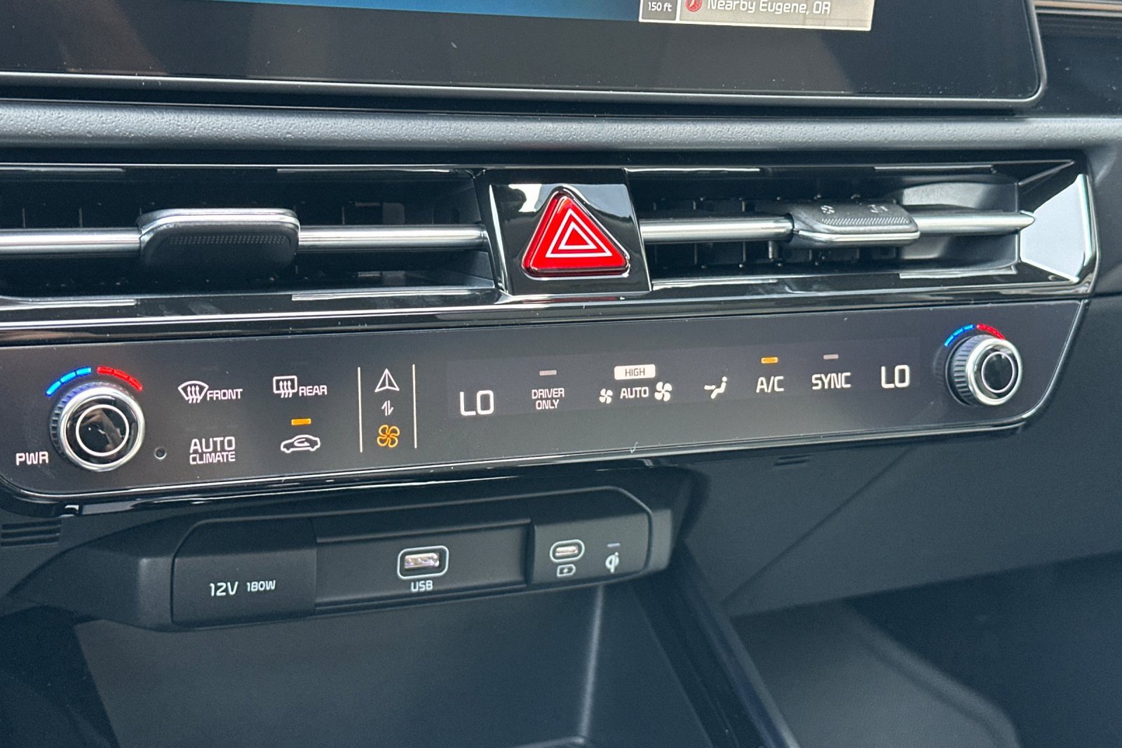 New 2025 Kia Niro EX Touring image 17