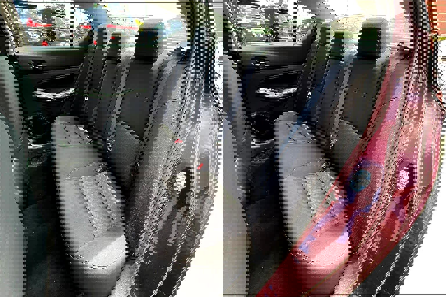 Used 2024 Nissan Altima 2.5 SV w/ SV Premium Package image 21