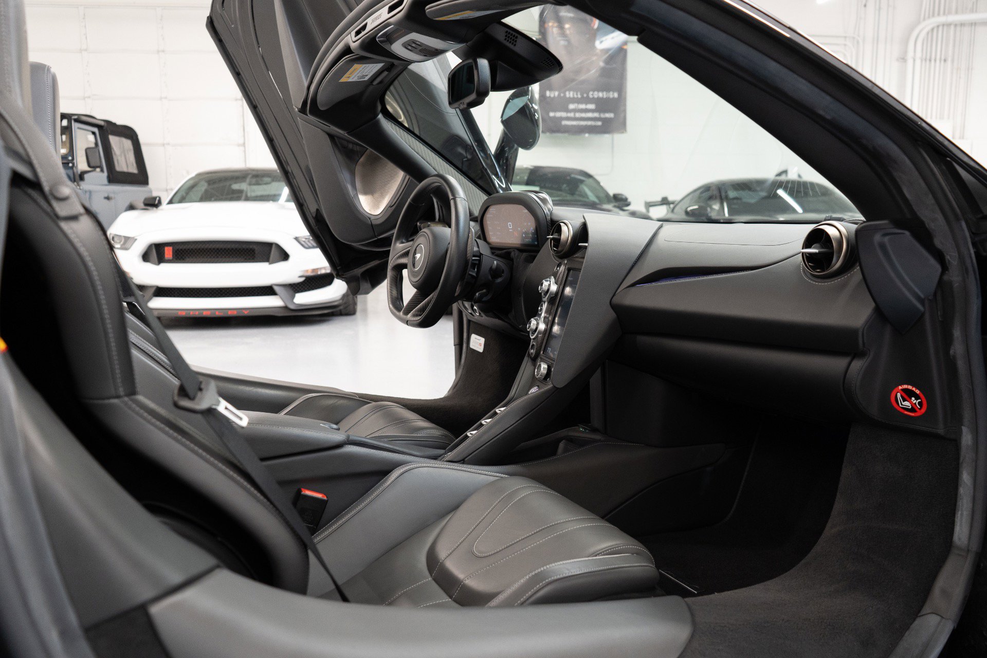 Used 2020 McLaren 720S Luxury RWD image 50