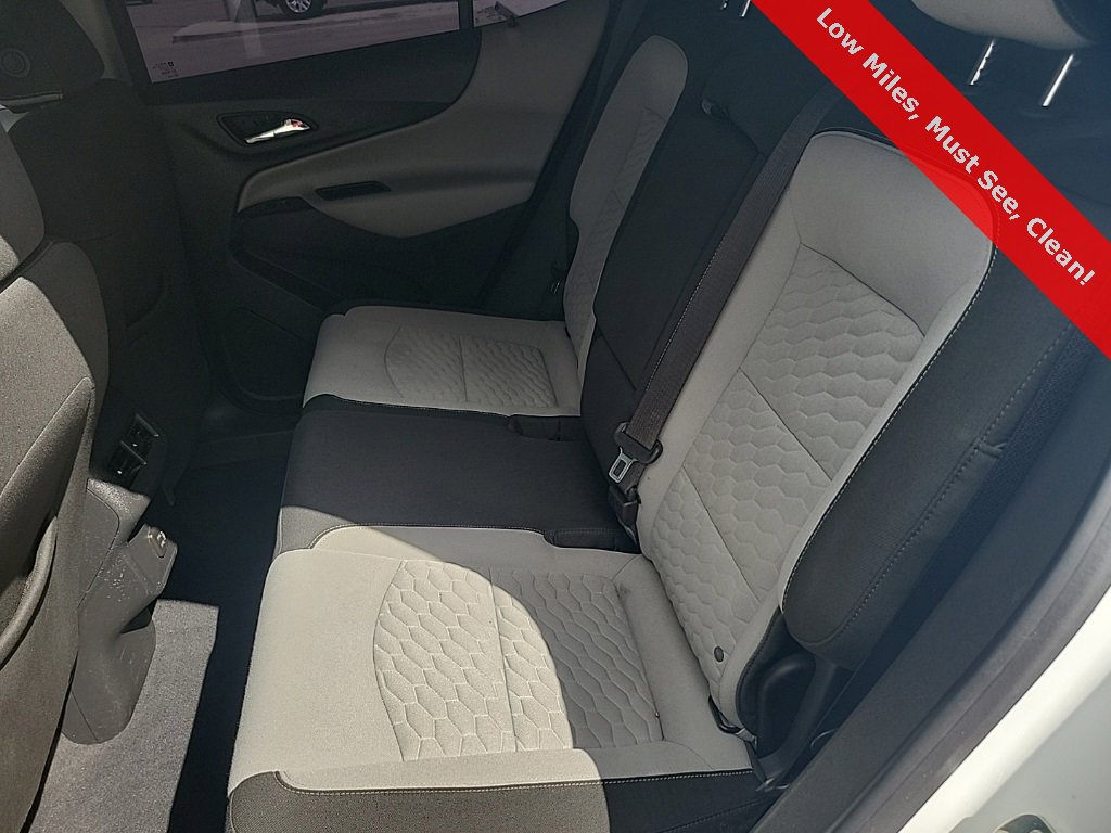 Used 2020 Chevrolet Equinox LS w/ LS Convenience Package image 32