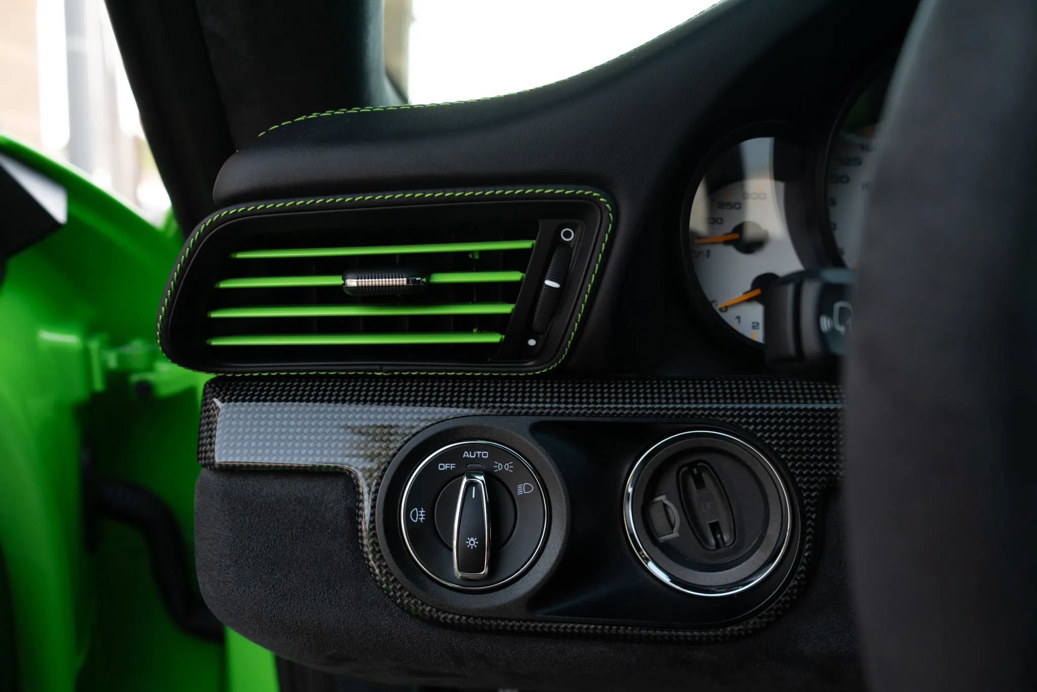 Used 2019 Porsche 911 GT3 RS RWD image 15