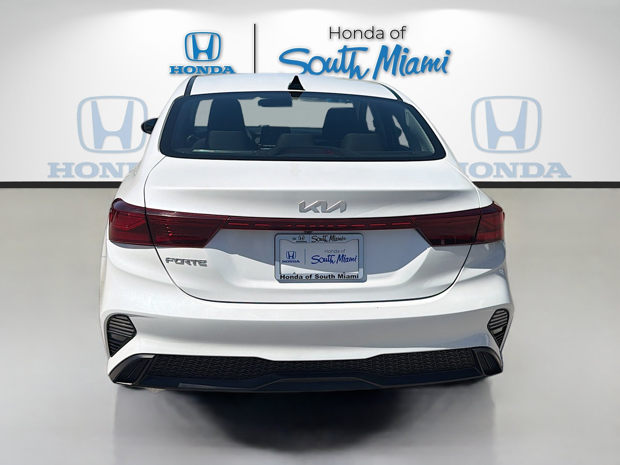 Used 2023 Kia Forte LXS FWD image 6