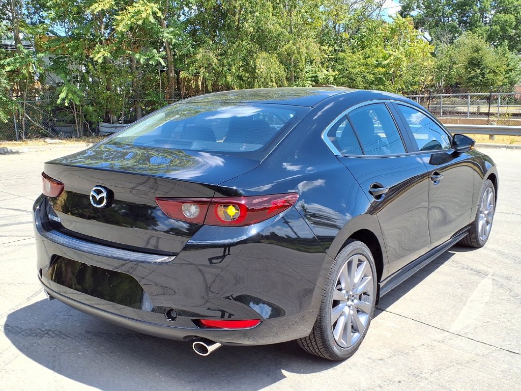 New 2026 MAZDA MAZDA3 2.5 S Sedan w/ Preferred Pkg FWD image 3