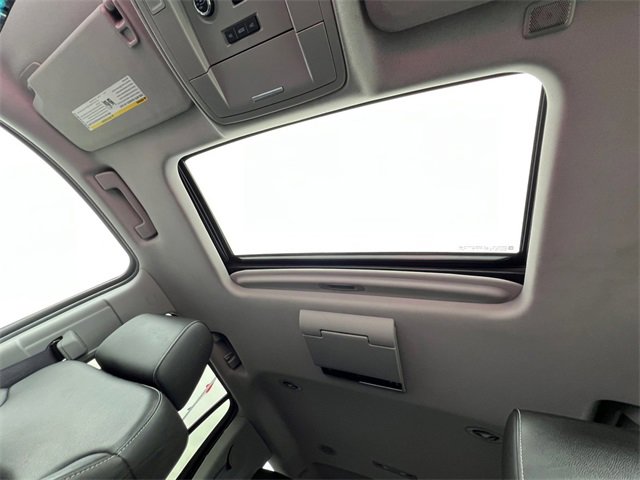 Used 2015 GMC Yukon SLT w/ Open Road Package image 28